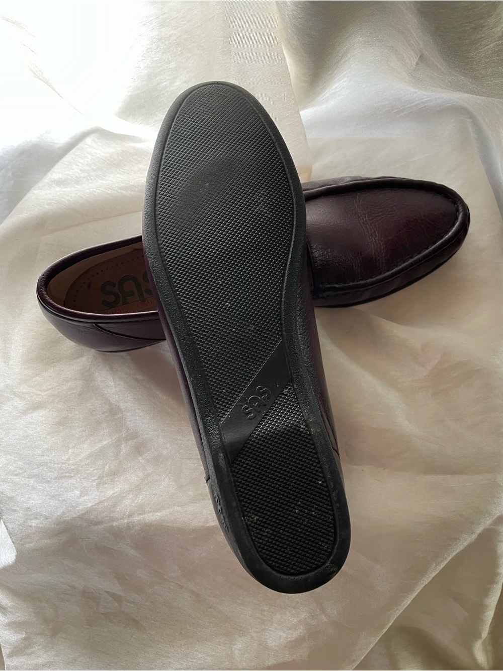 SAS Women's Antique Wine Leather Simplify Slip-On Loafers Women’s 10* - Picture 5 of 7